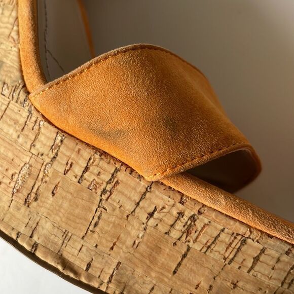 Charles David Orange Espadrilles ~Sz 7 ~Suede Fabric~see photo for imperfection - Picture 9 of 10